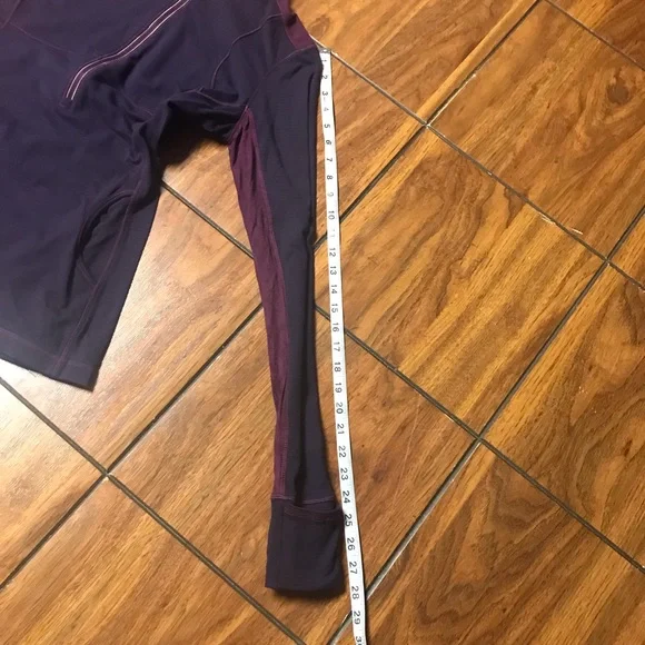 Lululemon"Purple Stripe Star Runner 1/2 Zip Pullover- Size None-Good Condition - Picture 13 of 14